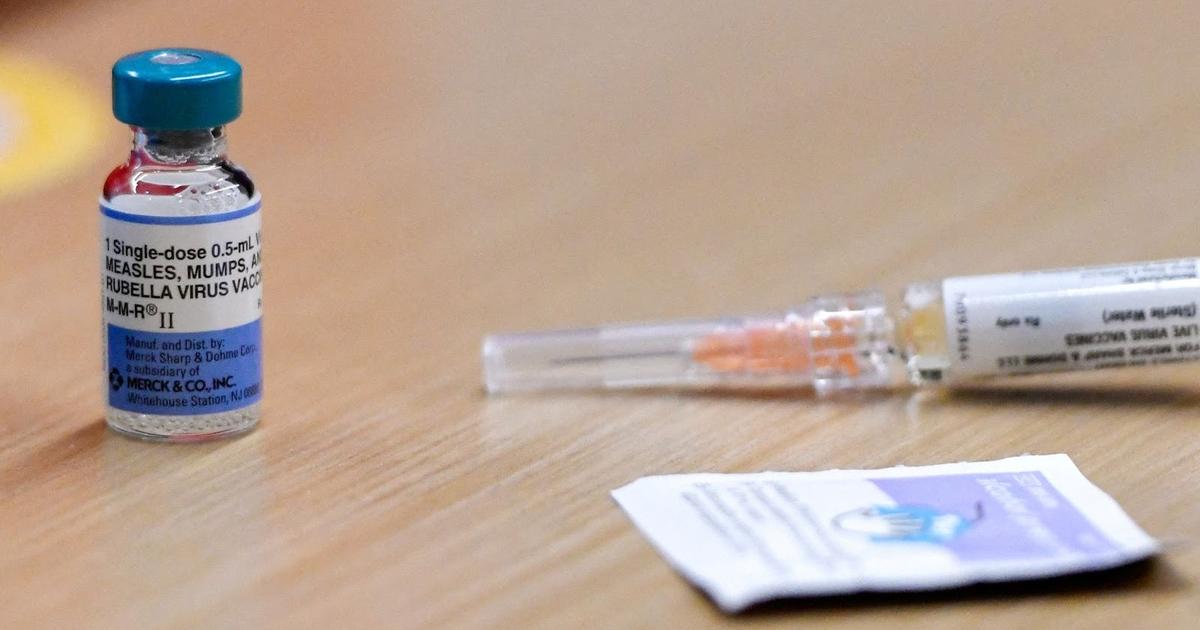 US reduces number of recommended childhood vaccinations