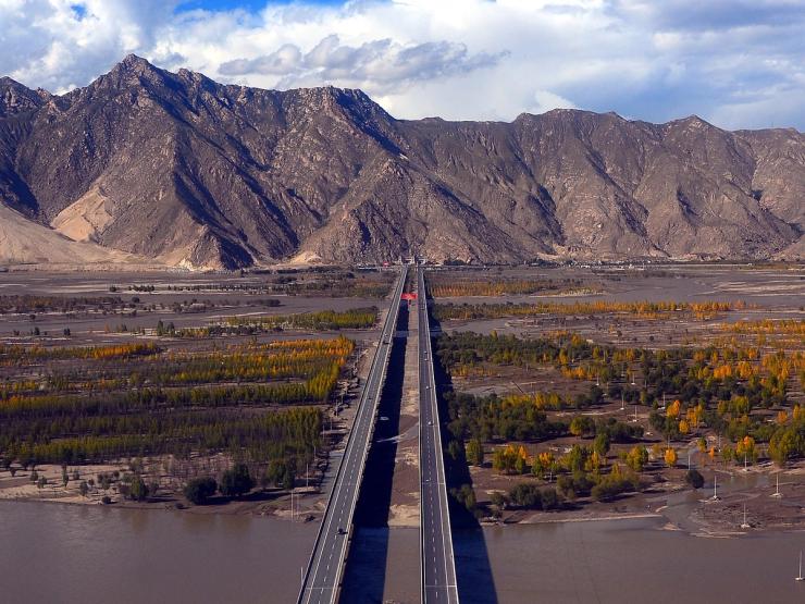 Yarlung Zangbo River Bridge