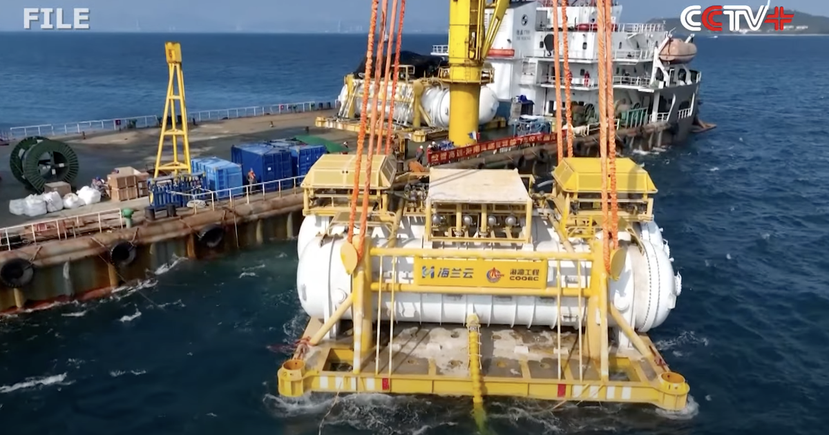China builds underwater data center to cut cooling costs
