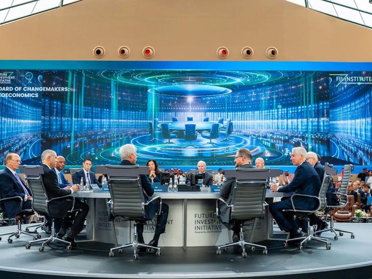 Top banking CEOs speak at FII in Riyadh.