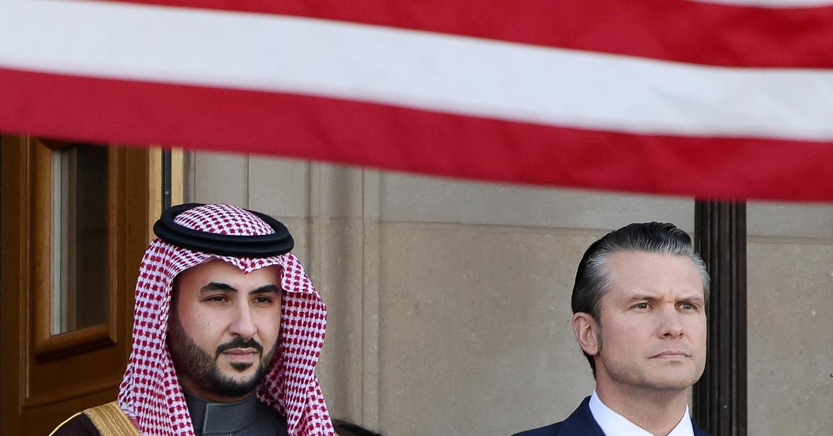 Saudi defense minister visits Washington to lobby for F-35s