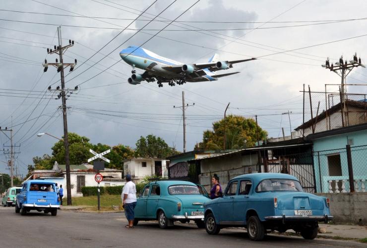 Air Force One carrying U.S. President Barack Obama in 2016 above Cuba.