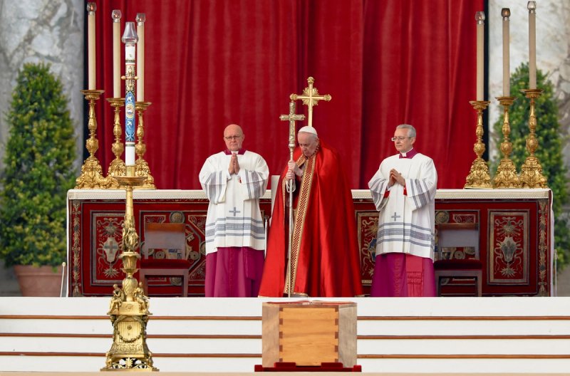 Pope Francis presides over the funeral ceremonies of former Pope Benedict in St. Peter's Square.