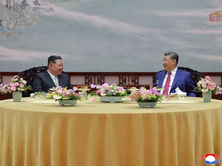 Kim and Xi.