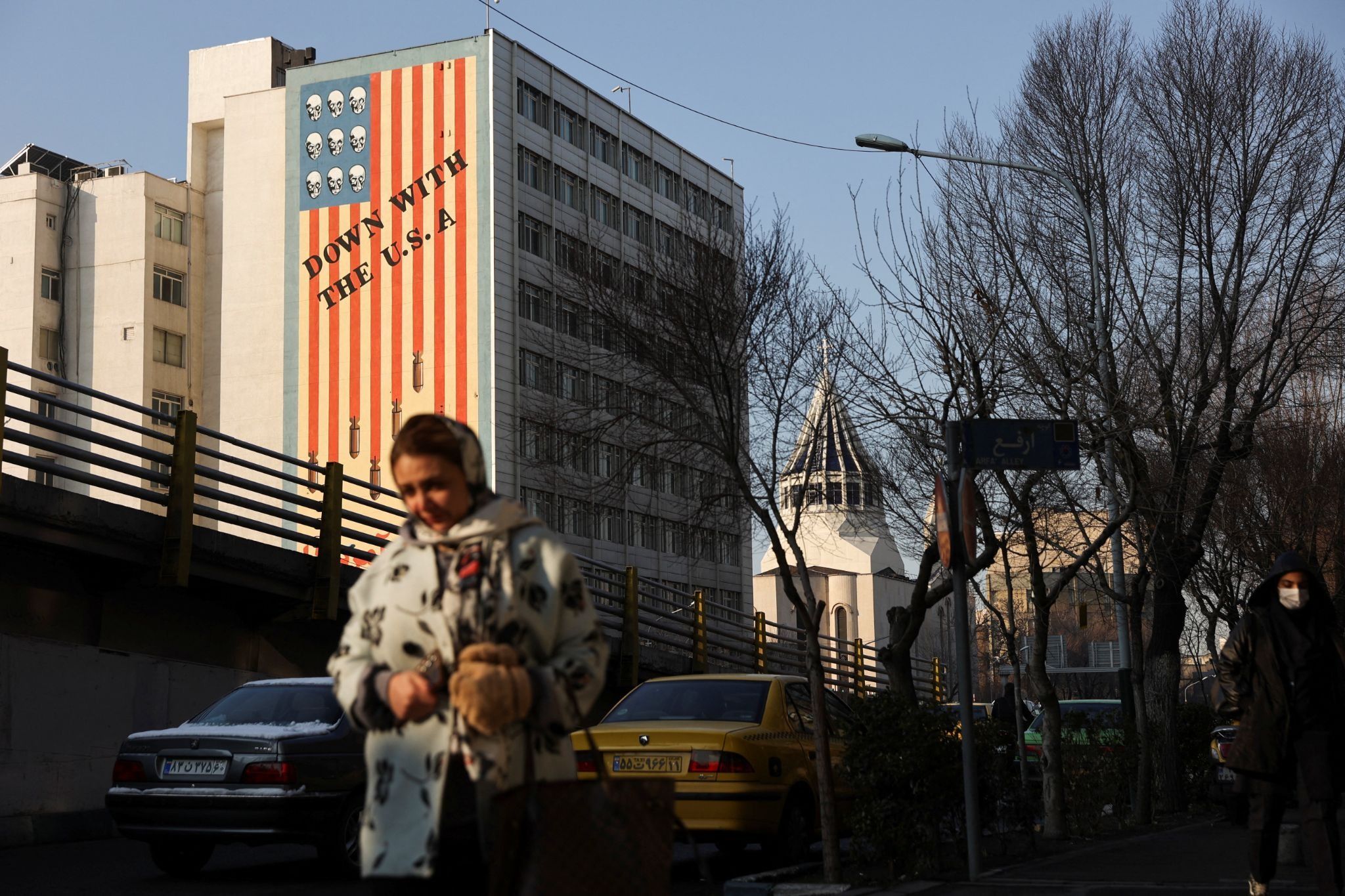  An anti-US mural in Tehran. 