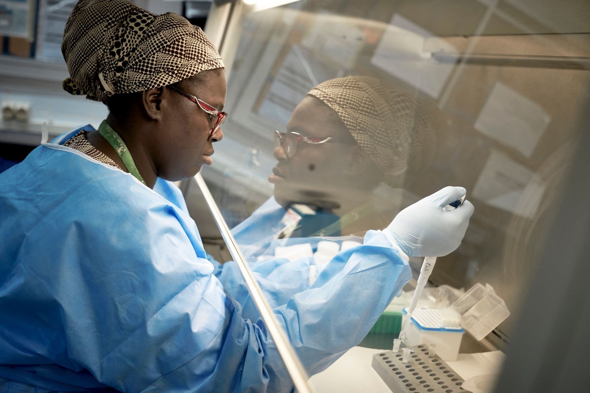 A Malian researcher conducts a COVID-19 coronavirus test at the University Clinical Research Center of Bamako.