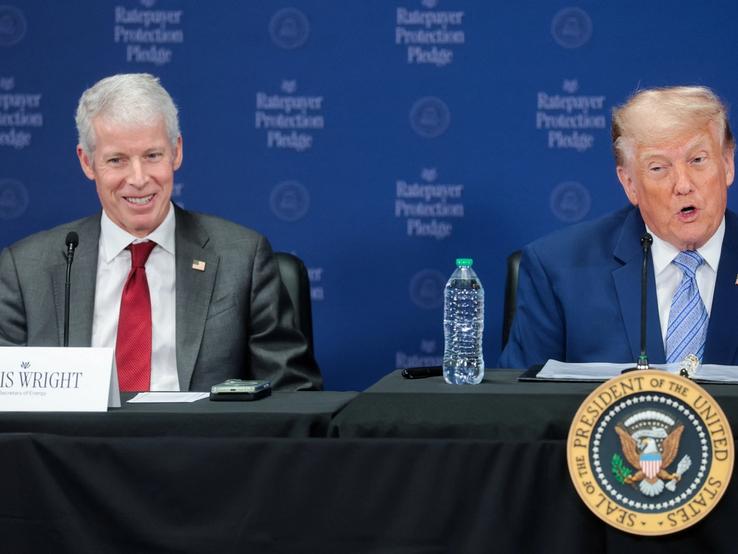 US President Donald Trump and Energy Secretary Chris Wright.