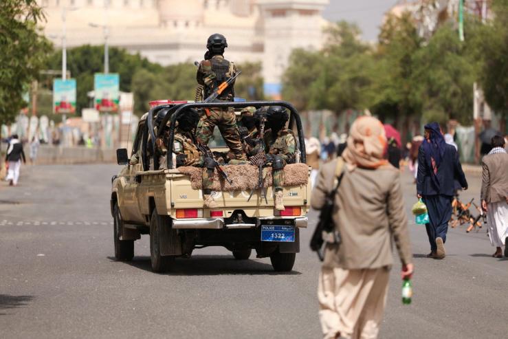 Houthi soldiers at anti-Saudi demonstration