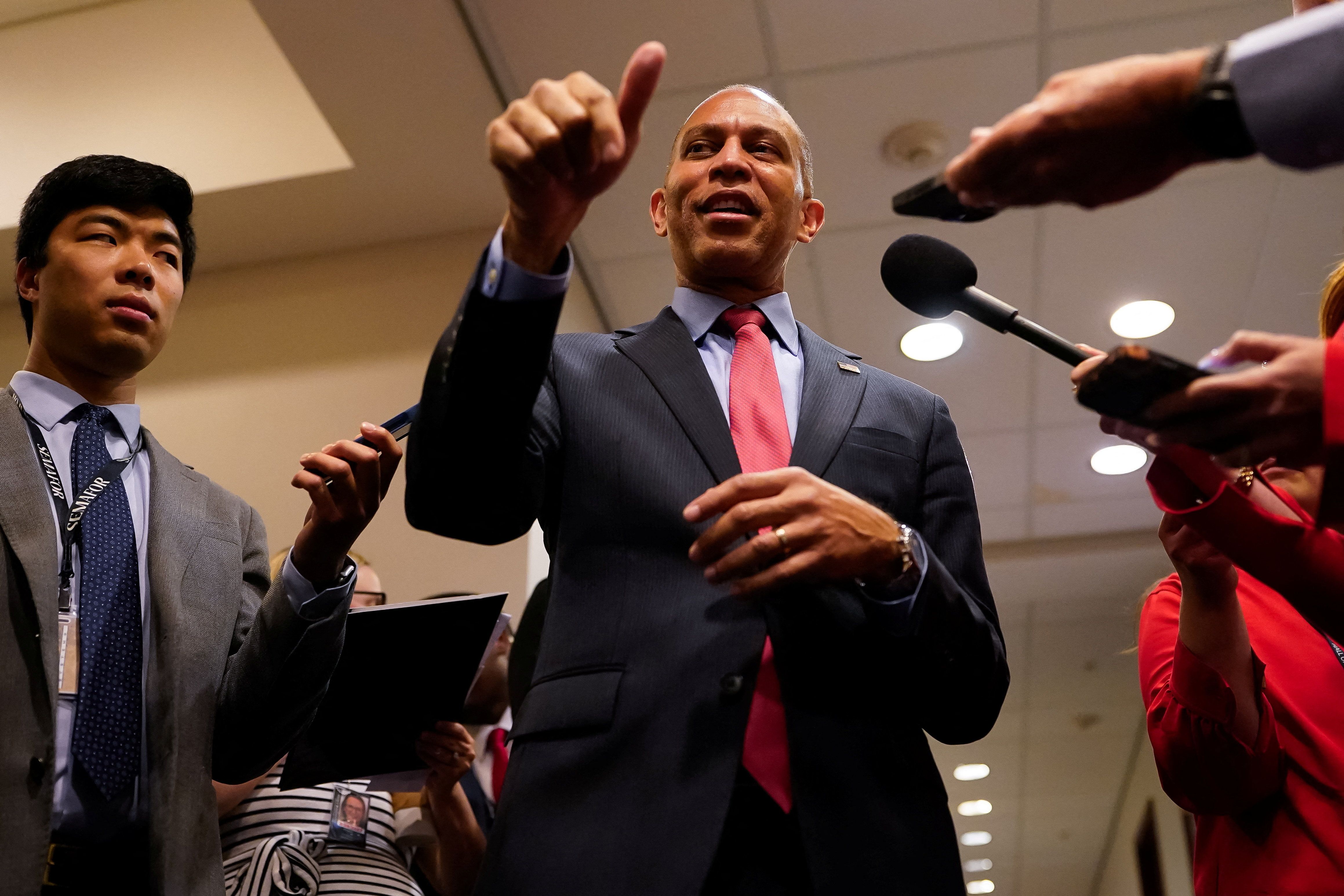 Hakeem Jeffries 