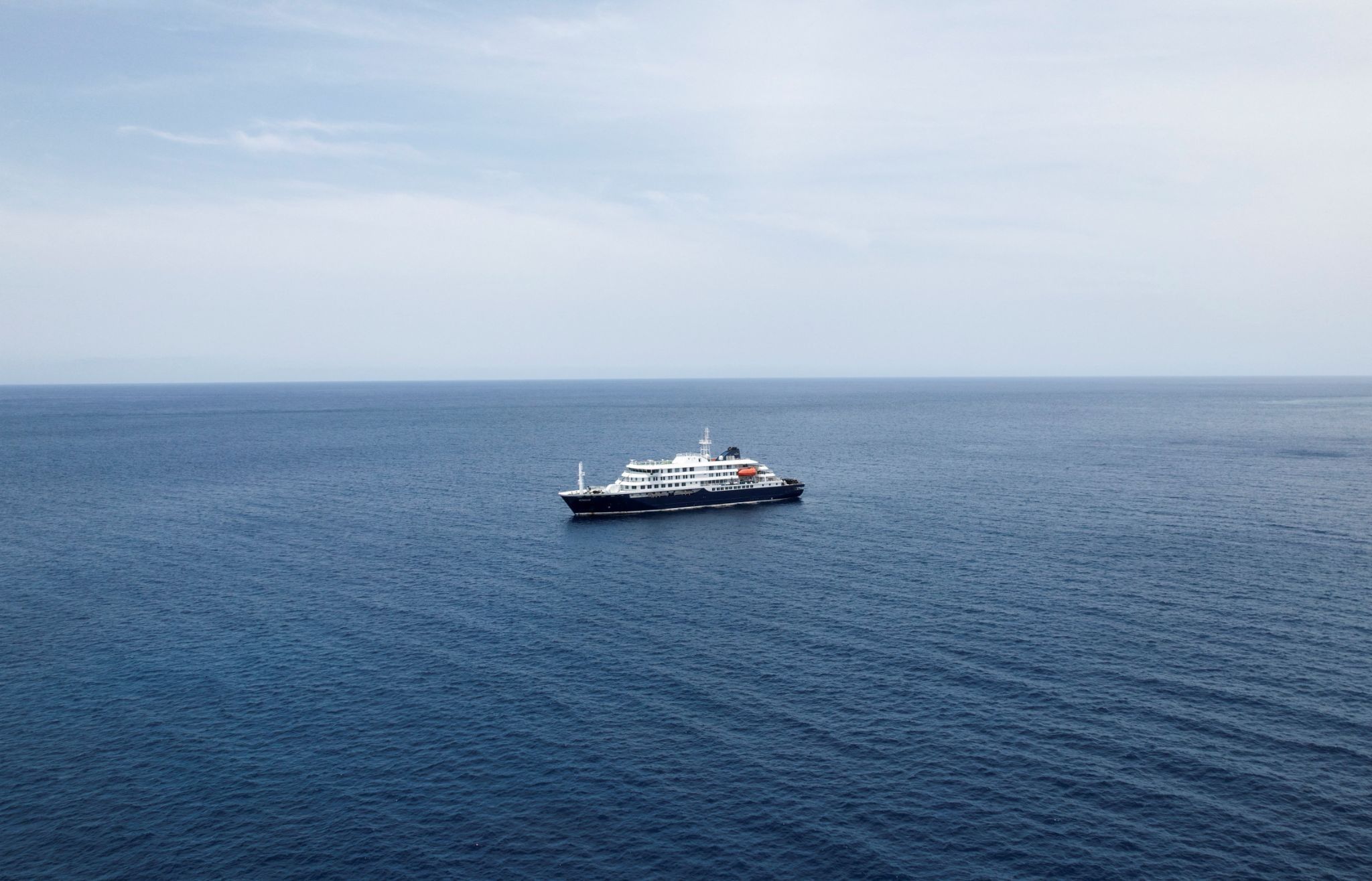 MV Hondius at sea
