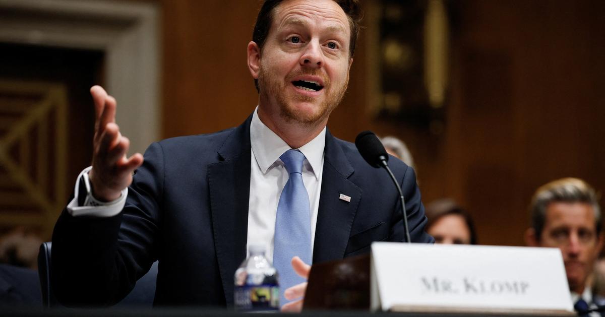 Exclusive / Klomp wins over Democrat in bid to be No. 2 HHS official - Semafor