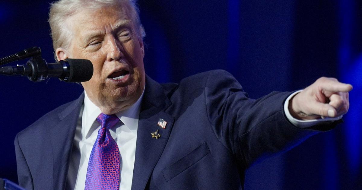 Anger in White House over now-deleted Obamas post