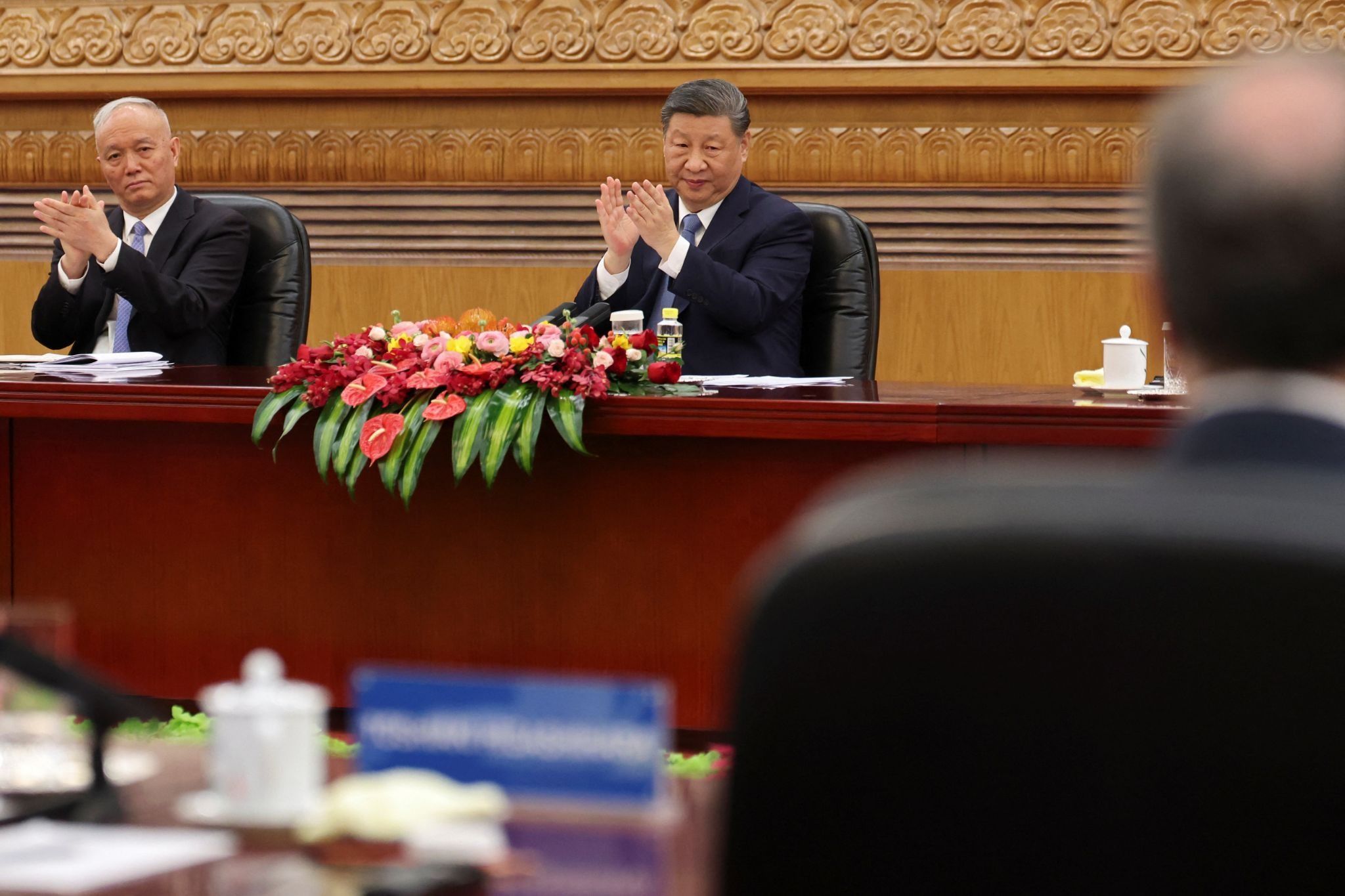Cai Qi and Xi Jinping