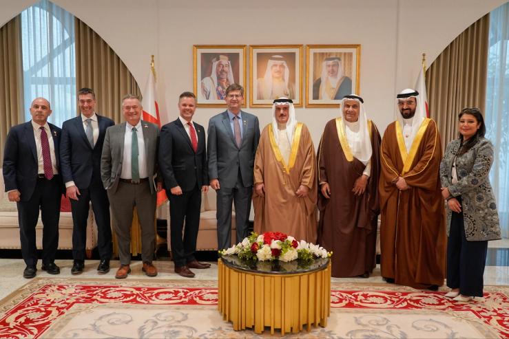 US Representative Brad Schneider, D-Ill, center.