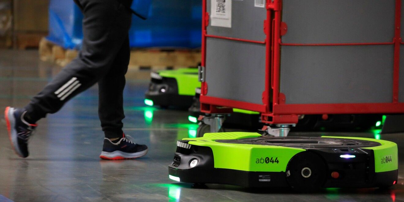 Amazon warehouse robot