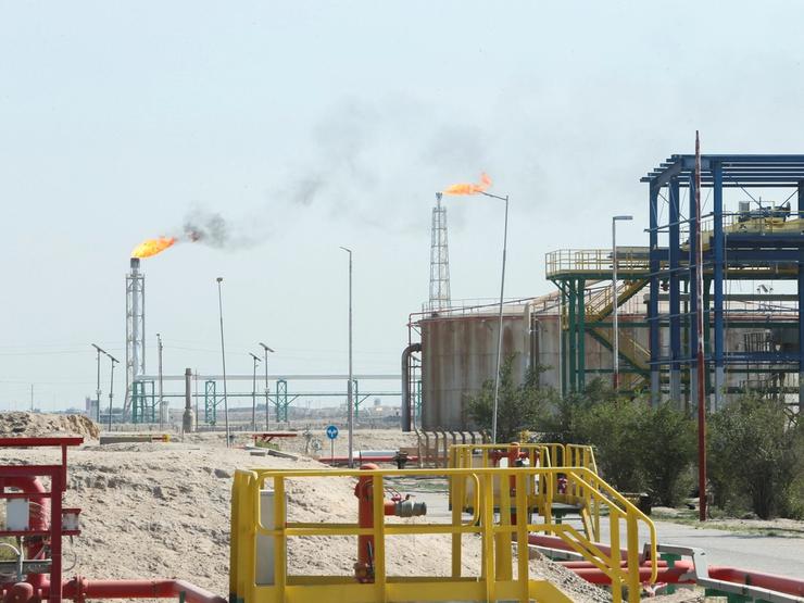 Rumaila oil field, Iraq.