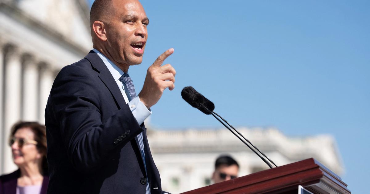 Exclusive / Democrats prepare to spend in red districts - Semafor