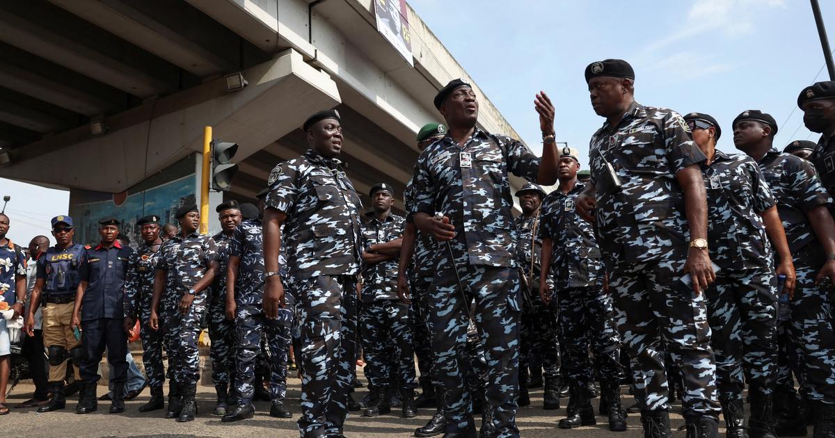 Nigerian lawmakers approve police overhaul