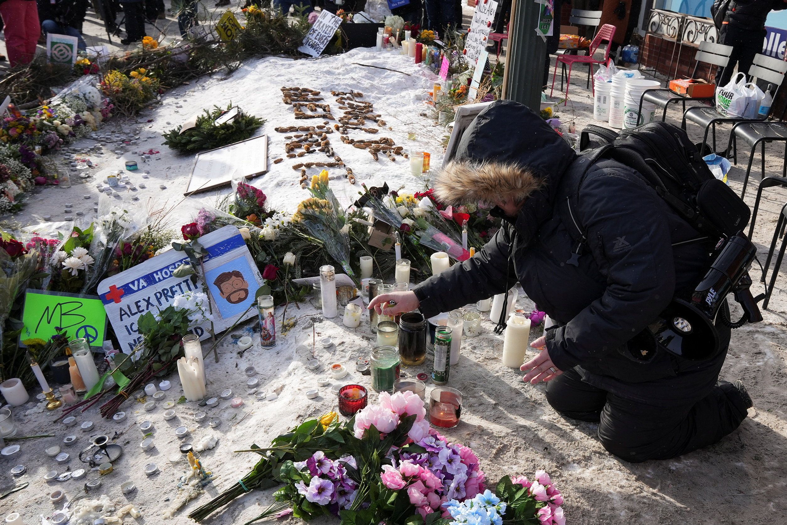 A memorial for Alex Pretti, the man killed by ICE