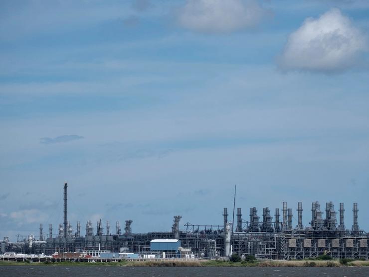 A view of Cheniere’s Sabine Pass LNG facility.