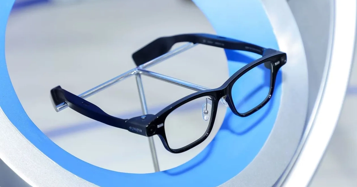 Alibaba's $660 AI glasses challenge Meta's pricier Ray-Bans