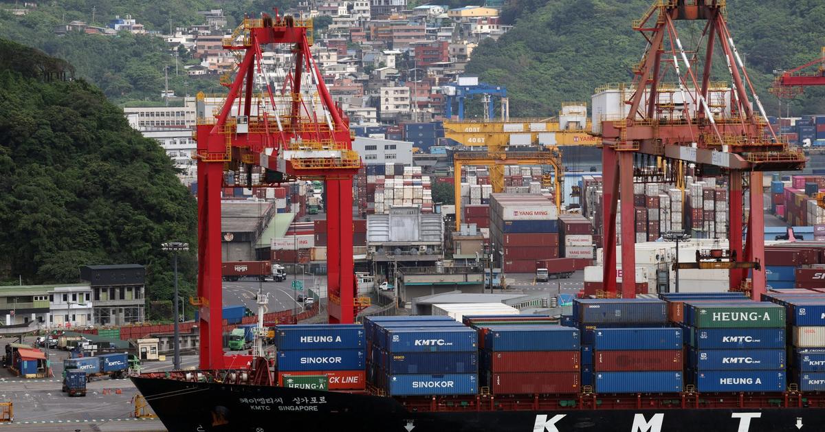 New major global trade deals exclude US