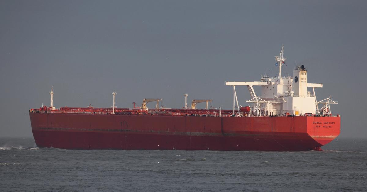 Some experts dismiss ‘apocalyptic talk’ of Hormuz disruptions