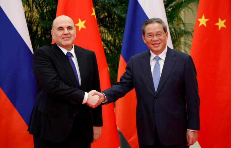 Russian Prime Minister Mikhail Mishustin and Chinese Premier Li Qiang.