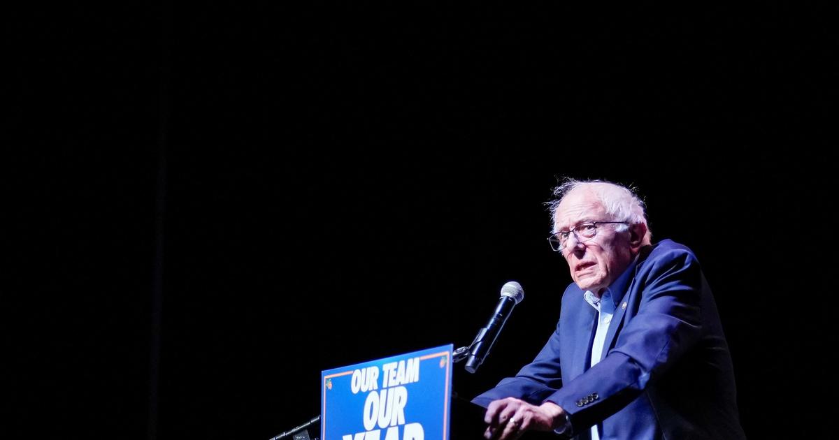 Sanders ends his silence on Platner’s implosion