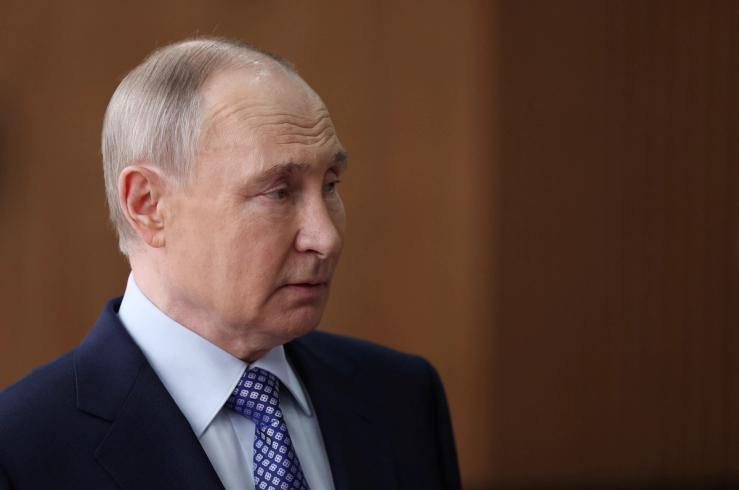 Russia’s President Vladimir Putin speaks with journalists during a meeting in Moscow, Russia, April 21, 2025.