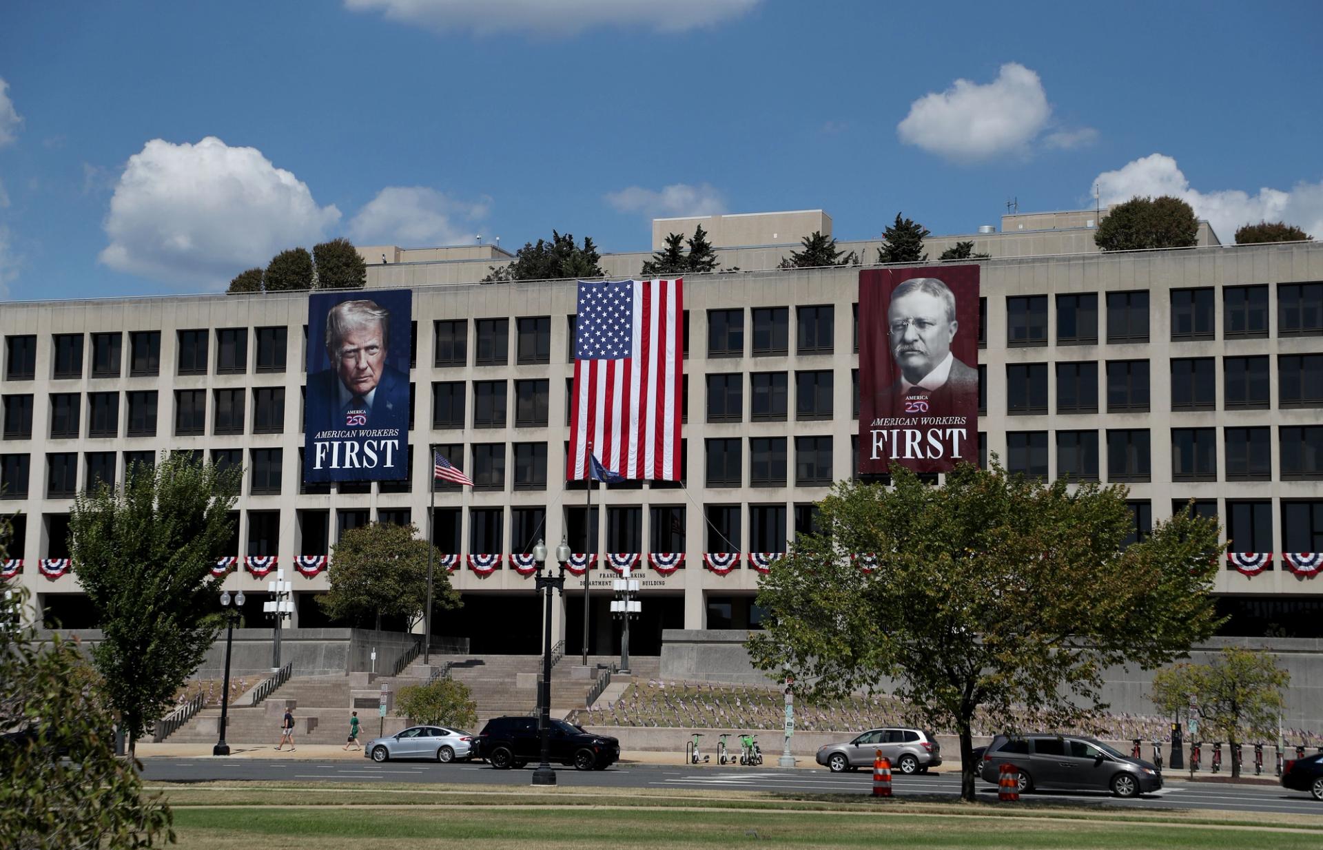  Department of Labor headquarters.
