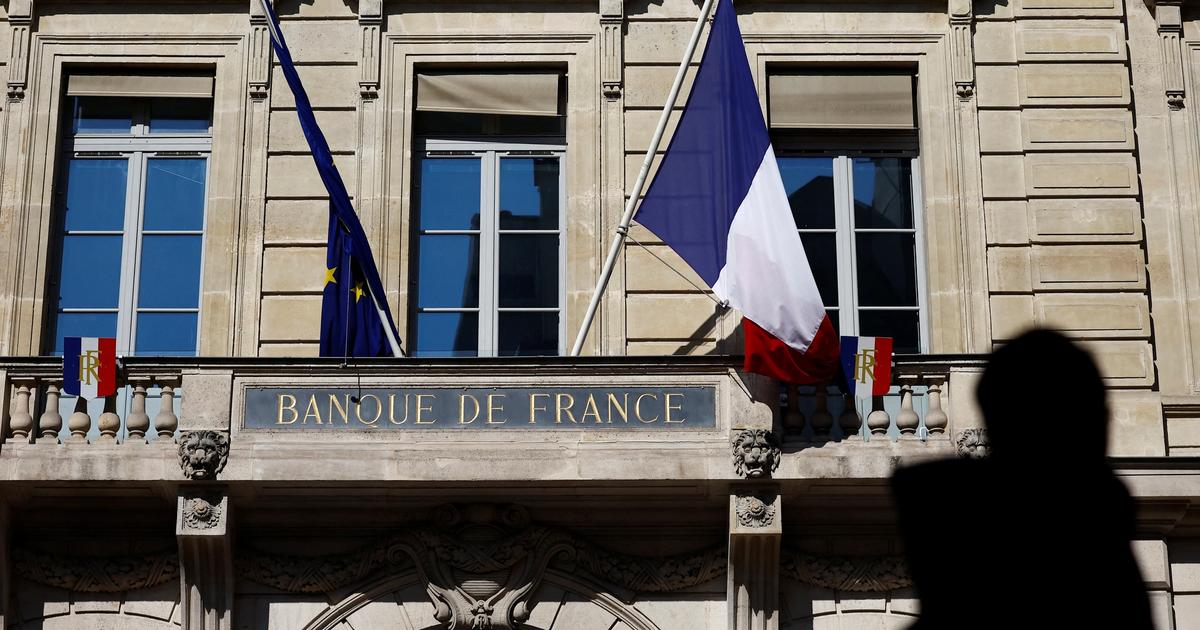 France plans record bond sale as debt fears grow - Semafor