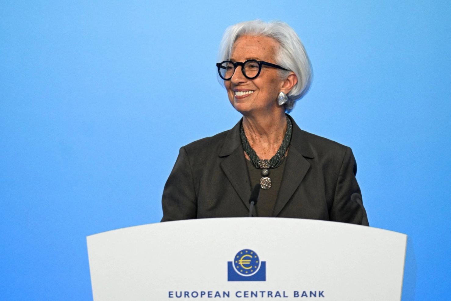 ECB Chief Lagarde Steps Down Early, Igniting Succession Race Amid Eurozone Turmoil