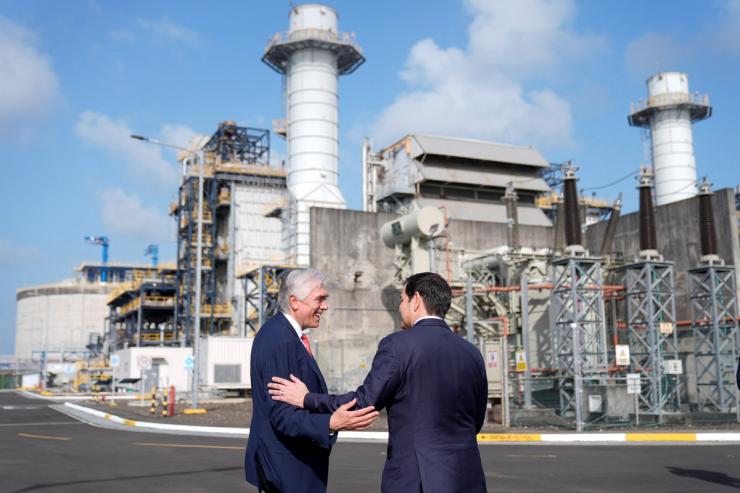U.S. Secretary of State Marco Rubio and AES Panama CEO Andres Gluski tour the company’s LNG terminal in Colon, Panama.