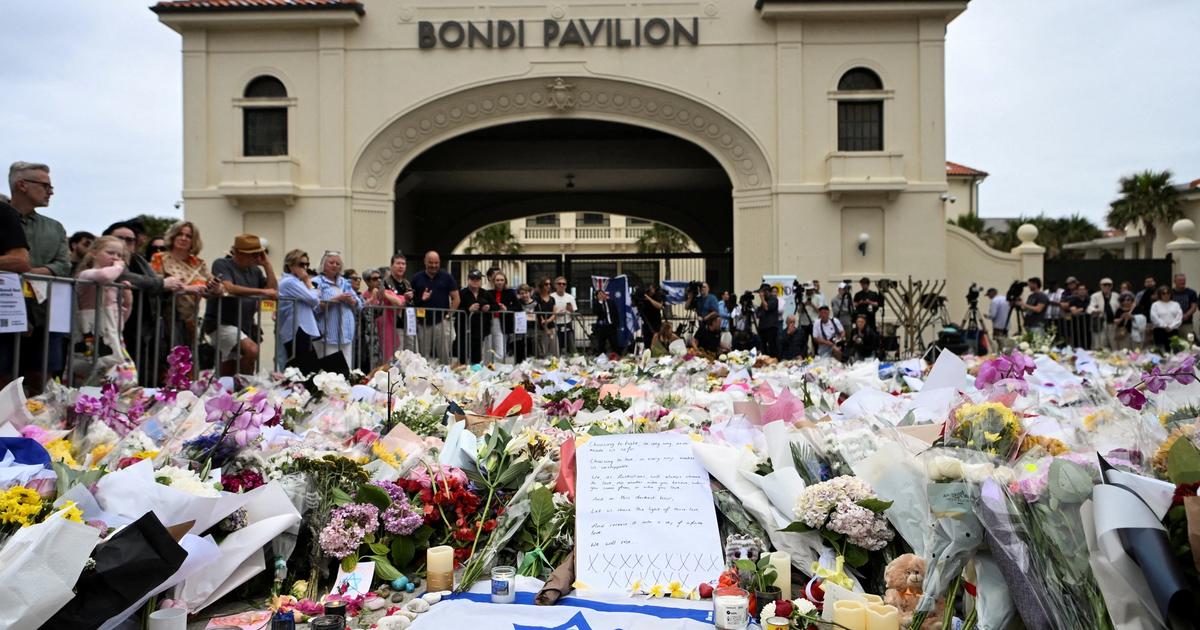 Australia strengthens gun laws while US considers loosening regulations