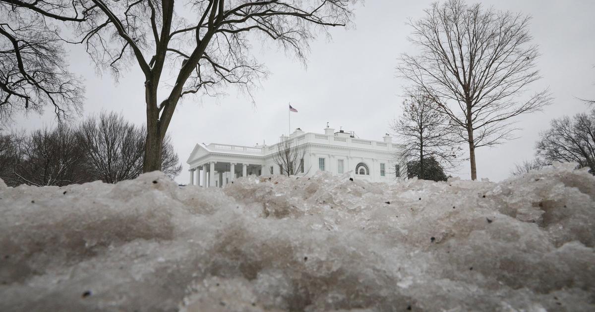 Gas prices spike ahead of major US storm