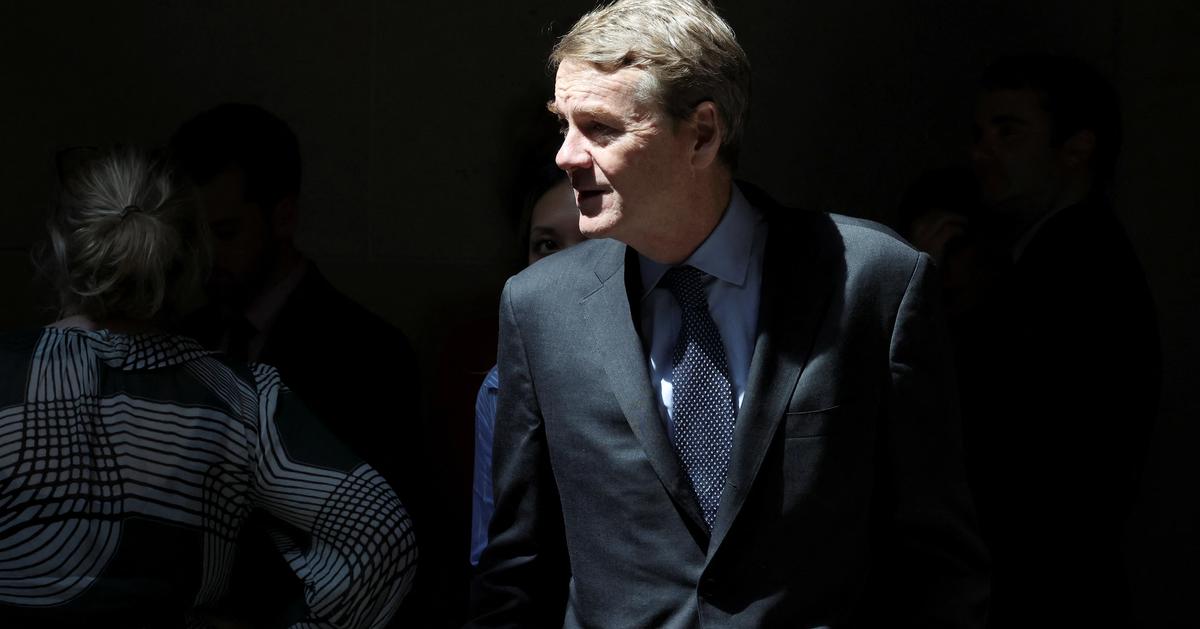 Bennet loses bid for Colorado governor as progressives keep momentum
