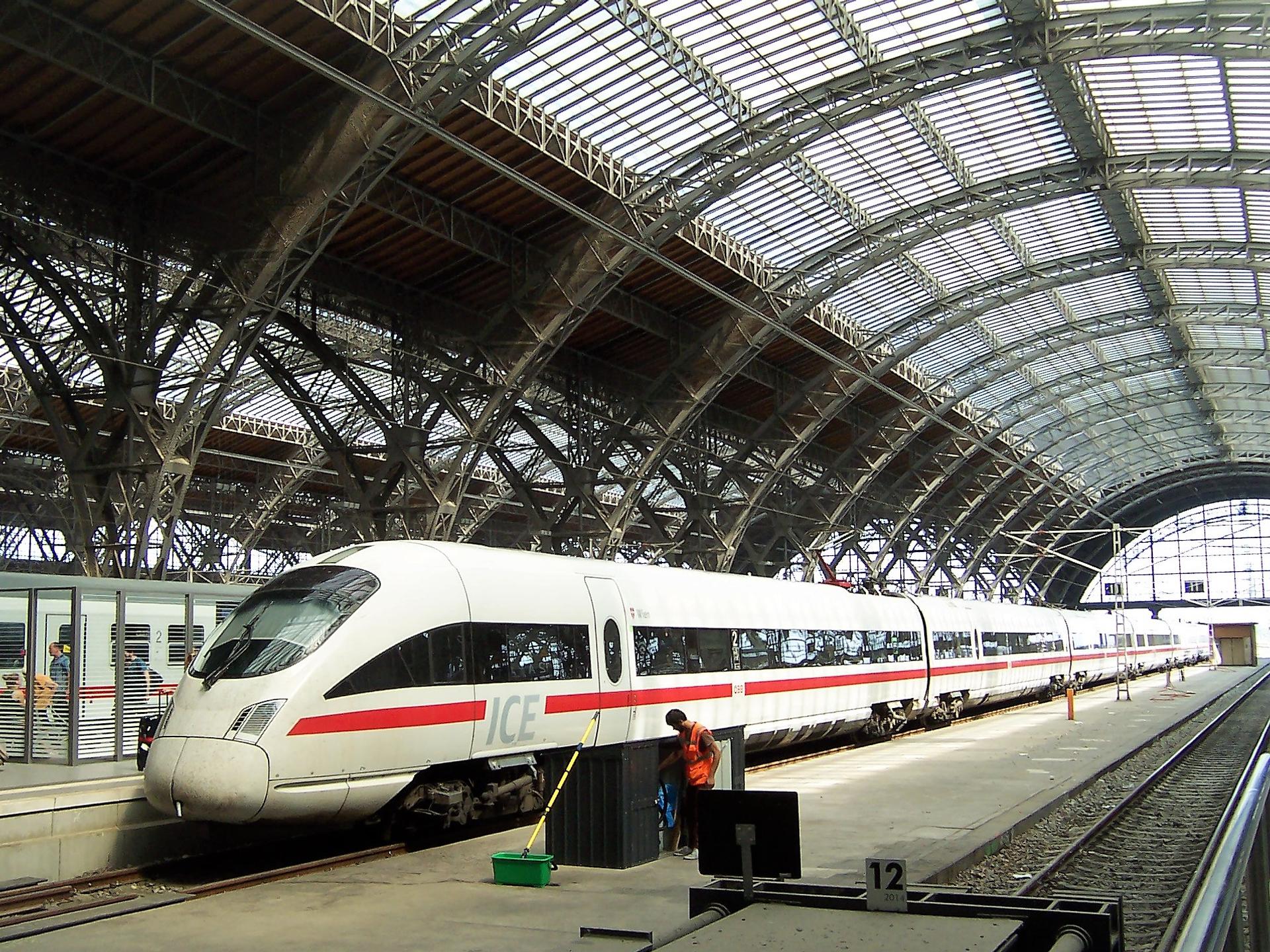 Train at Leipzig station.