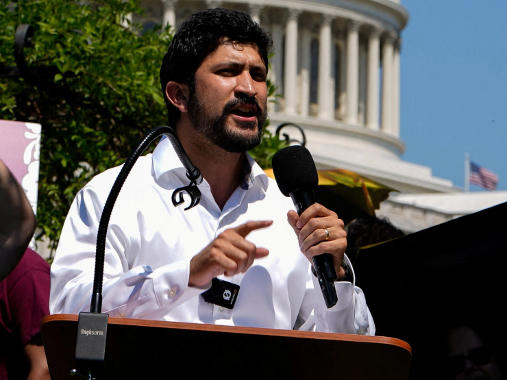 Greg Casar