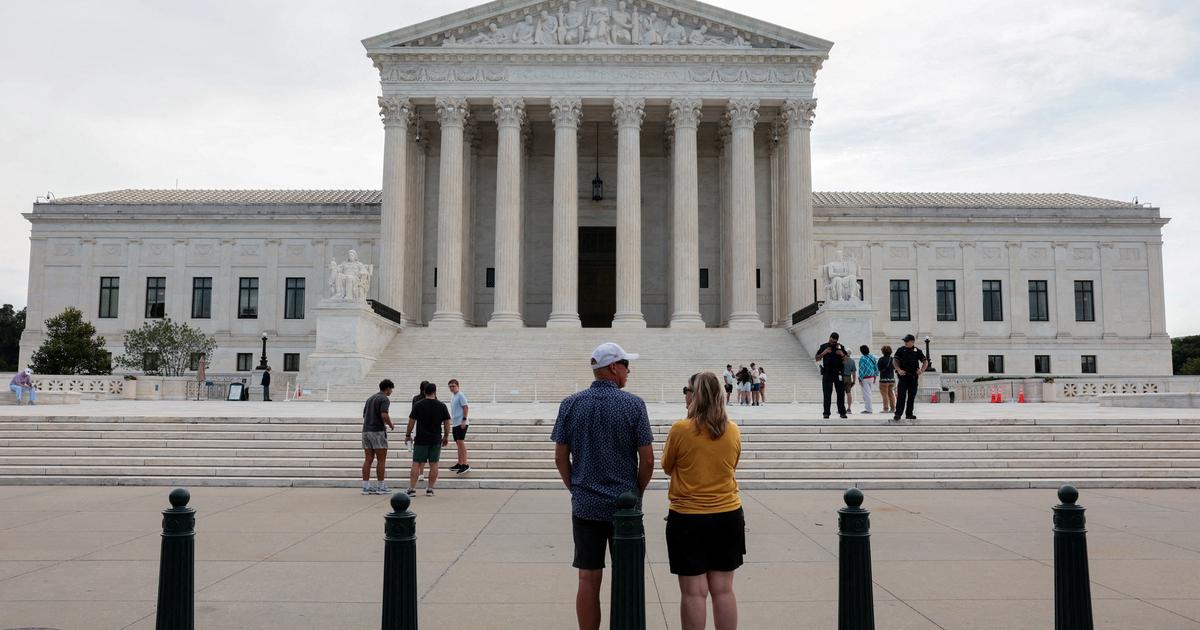Republicans drive SCOTUS approval to new low, poll finds