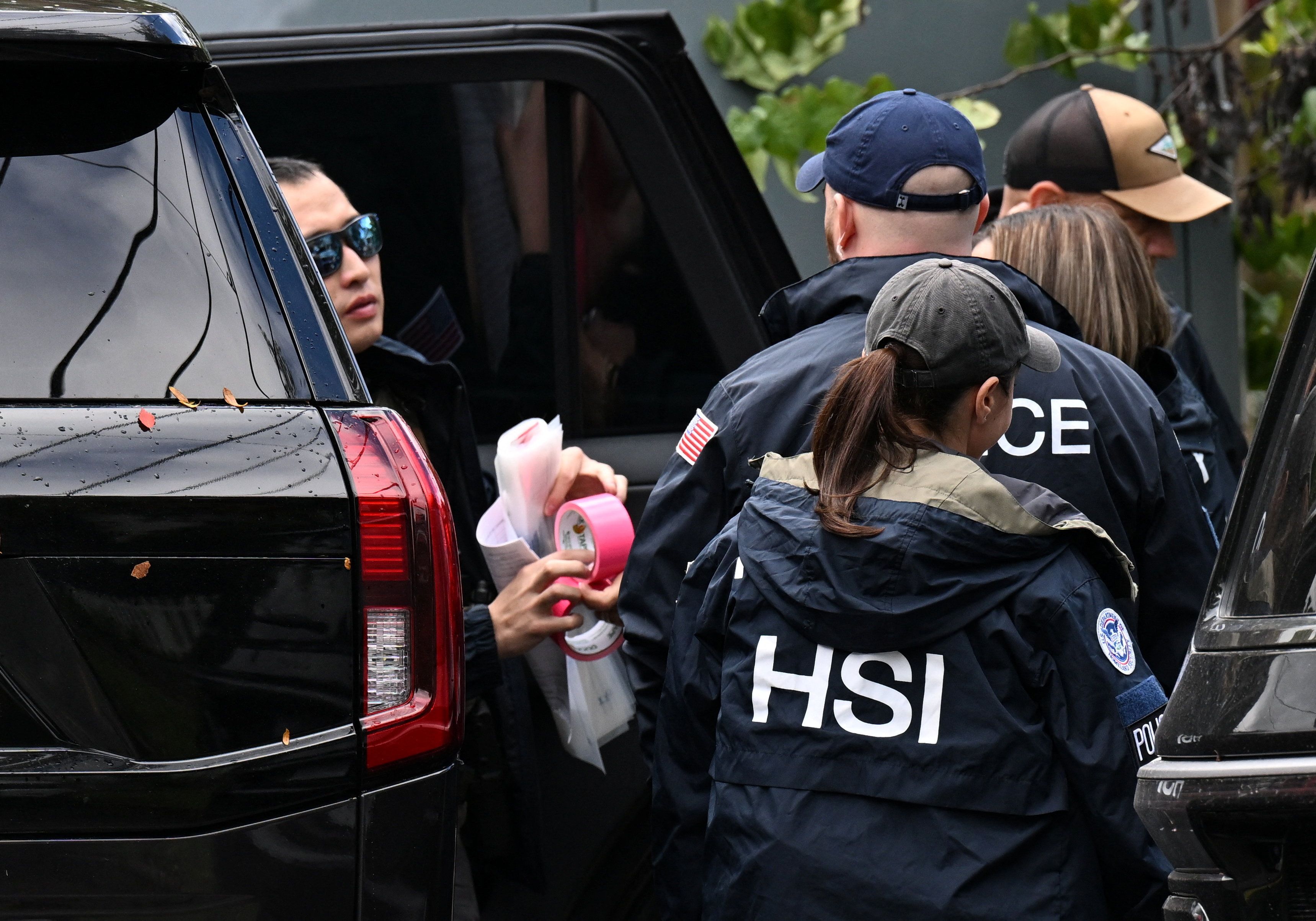 Homeland Security agents 