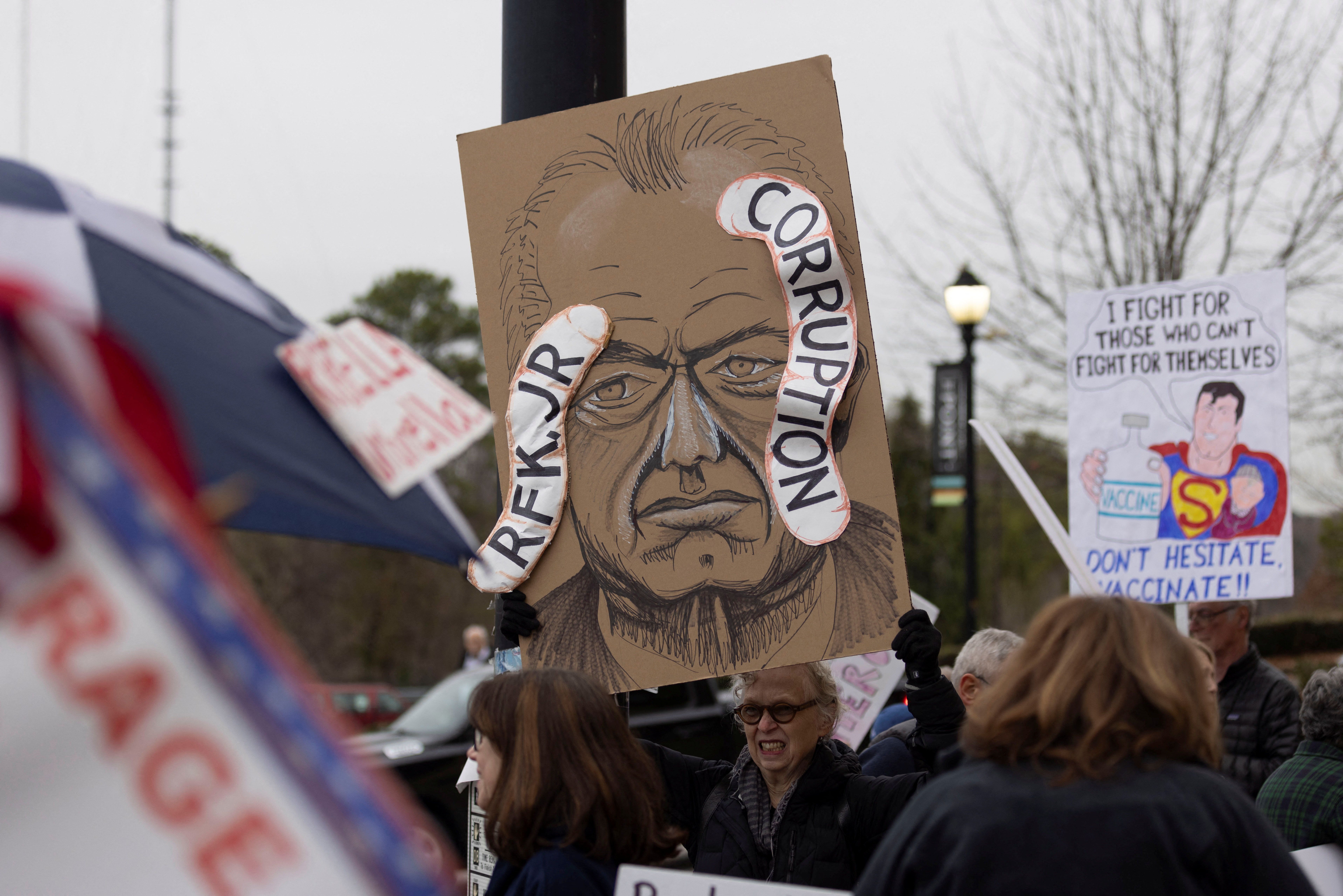 Una protesta frente a la sede de los CDC en Atlanta en diciembre.