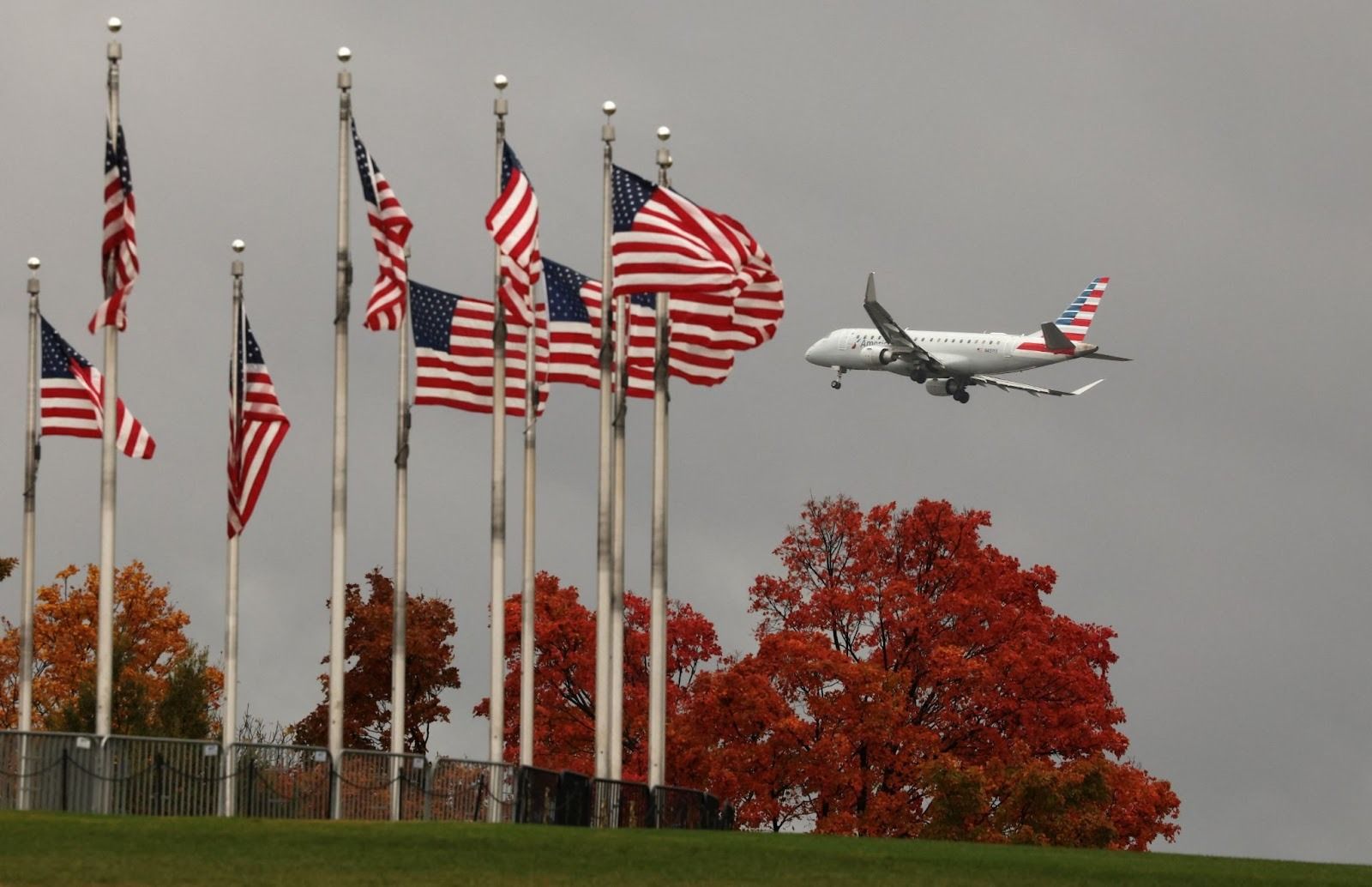 A flight landing in DC. 