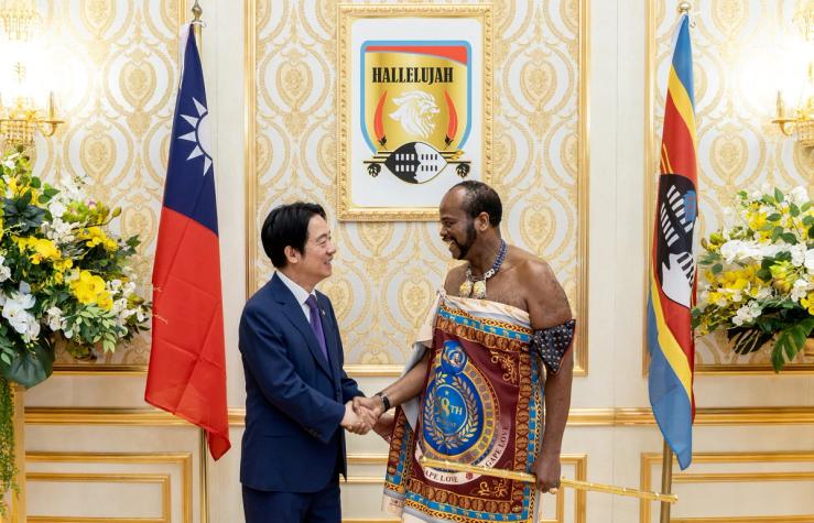 Taiwanese President Lai Ching-te shakes hands with King Mswati III, the King of Eswatini