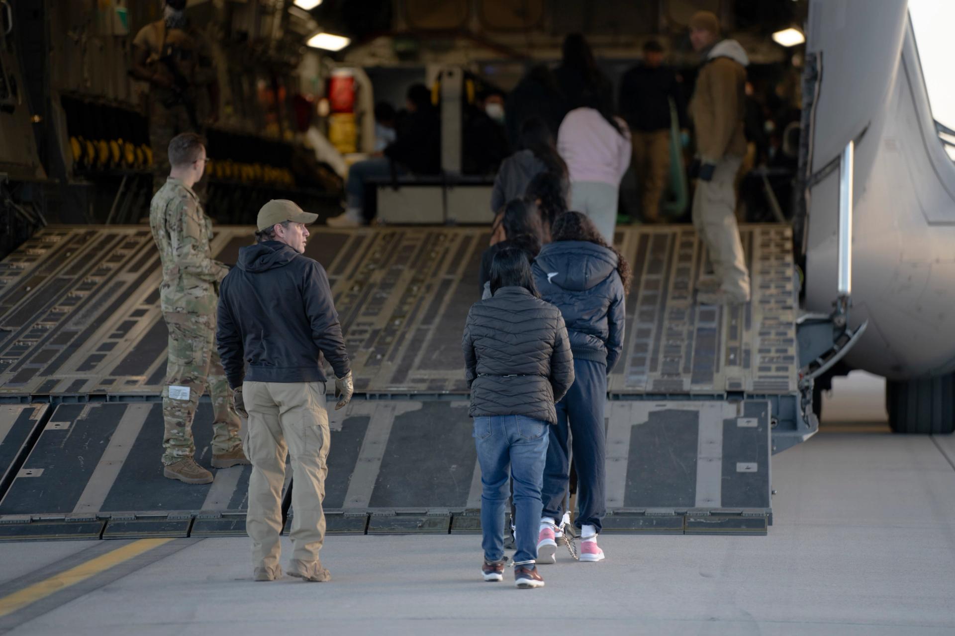 A US deportation flight. 