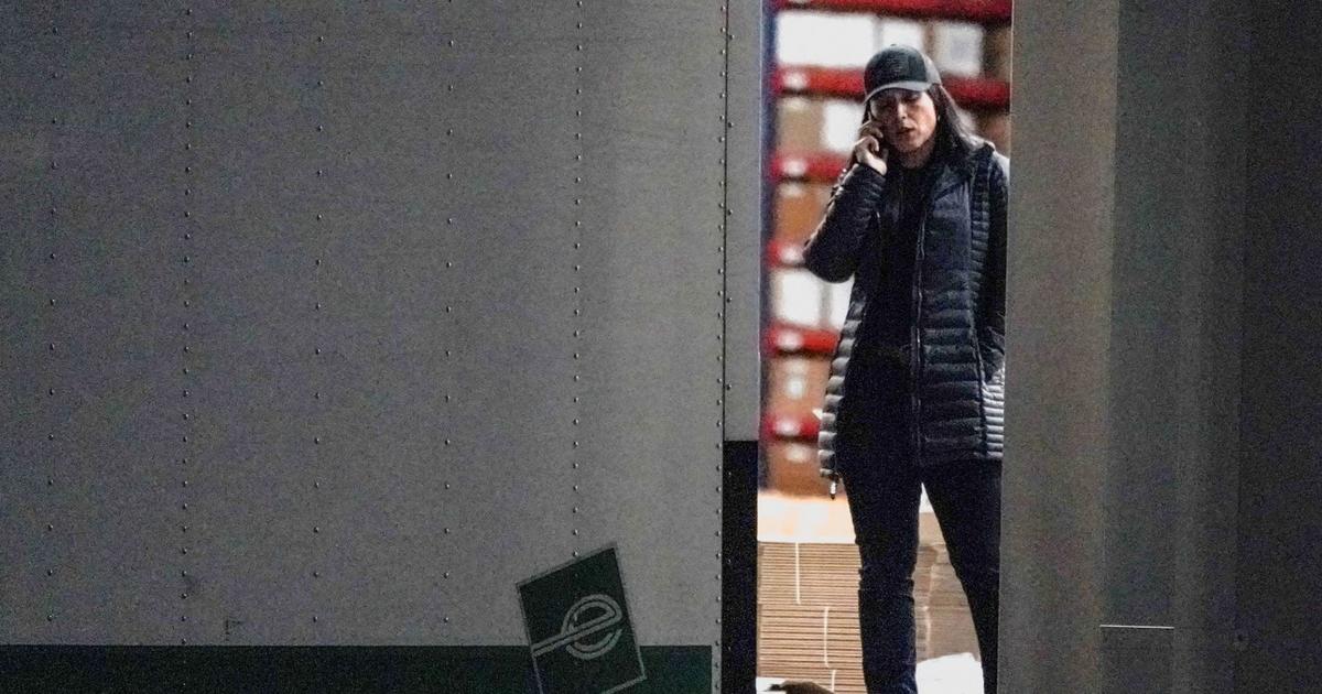 FBI raids Georgia elections office over alleged vote fraud