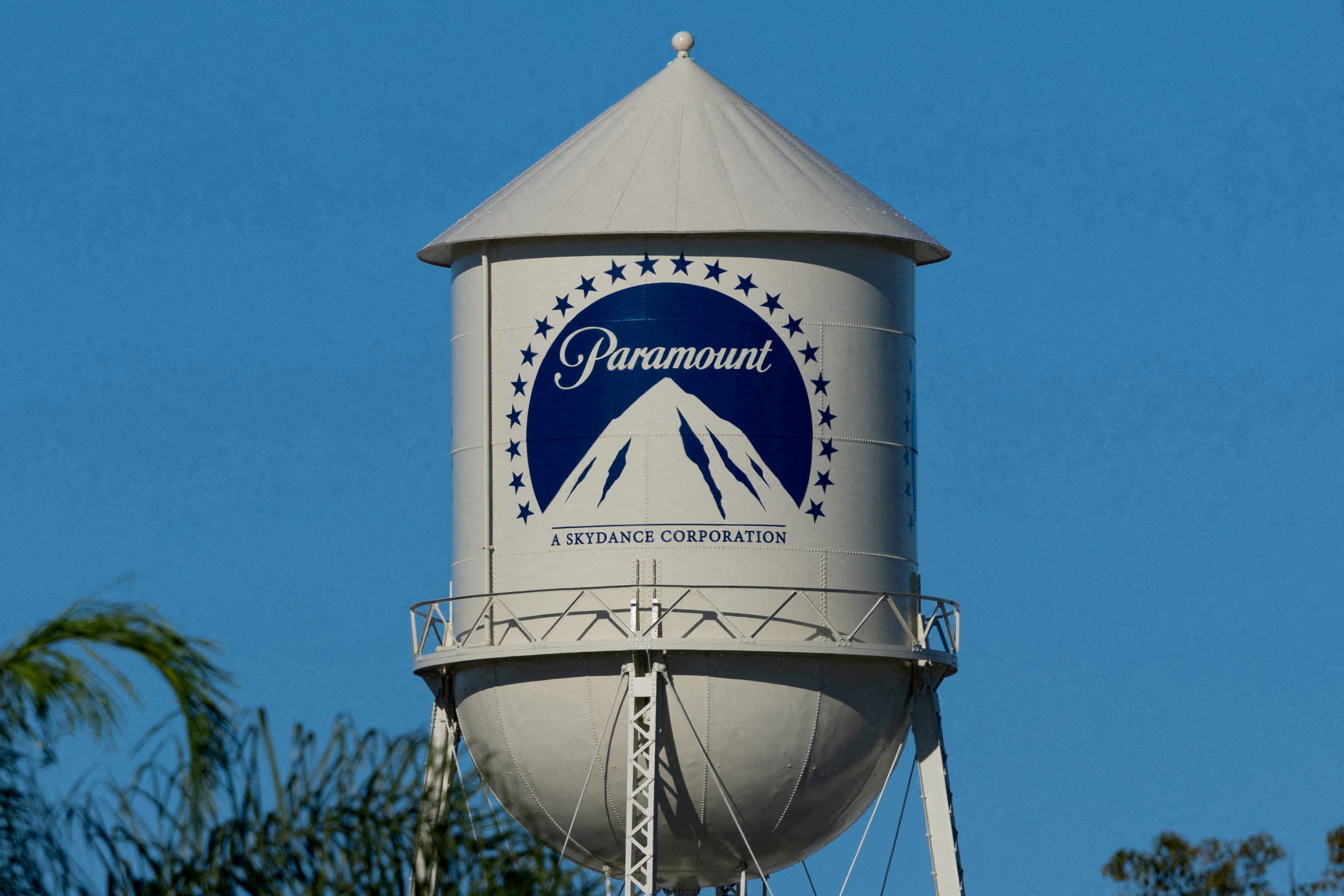 Paramount logo on water tower 