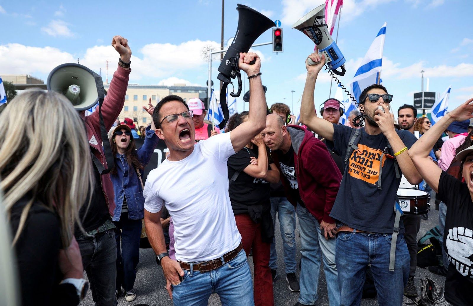 Protesters in Israel demonstrating against the no confidence vote