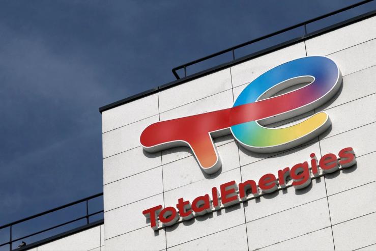 The logo of French oil and gas company TotalEnergies.