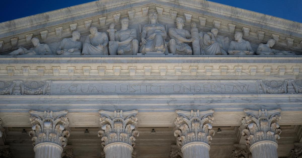 Supreme Court faces sour American public, poll finds - Semafor
